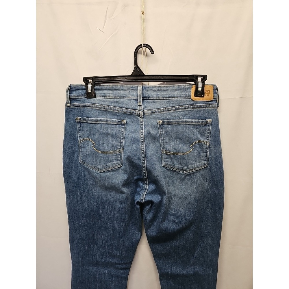 Levi's Women's Signature Strauss Mid Rise Straight Short Size 16 S 34x29 - Picture 10 of 14